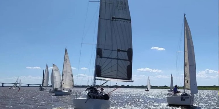 VUELVE UN CLÁSICO. La regata unirá la capital misionera con la correntina.