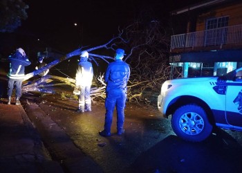 El temporal provocó varios inconvenientes en Oberá