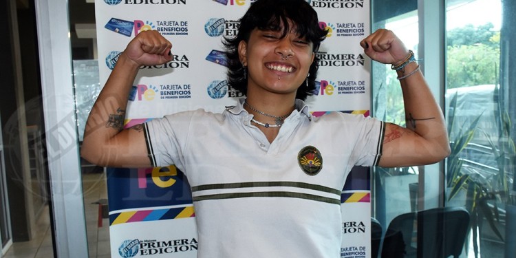 APUESTA GANADORA. Ariana Ocampo (16) recibió en las últimas horas la beca de 500 mil pesos de PRIMERA EDICIÓN que recibió en la última Fiesta del Deporte del diario. Y ya se ilusiona con una nueva temporada. “Quiero clasificar al Panamericano”, le dijo a EL DEPORTIVO.