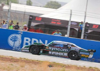 Rudito y Oku salen a la pista en Toay