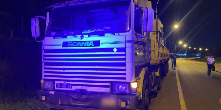 El camión Scania, secuentrado en el hecho