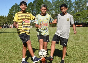 River, el sueño de tres misioneros