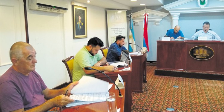 PRIMERA SESIÓN El Concejo de Puerto Iguazu inició el año legislativo el jueves pasado.