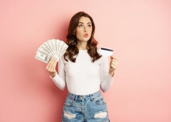 Cómo cancelar la deuda con la tarjeta de crédito