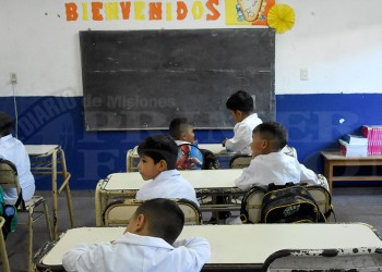 Tres de cada diez alumnos llega a 6° grado con 11 años y conocimientos satisfactorios