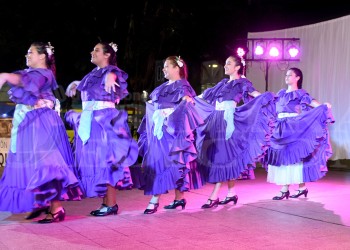 El Paseo Cultural La Terminal celebró un nuevo aniversario