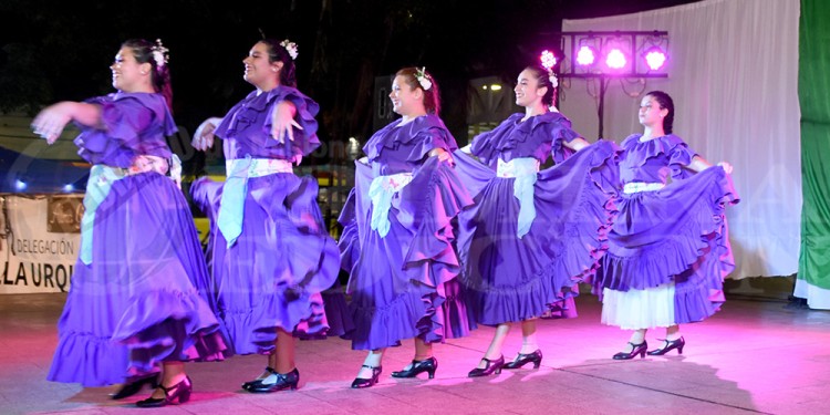 CELEBRACIÓN. En el marco del aniversario del emblemático Paseo la Terminal se desarrollaron distintas actividades artísticas.