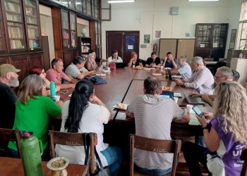 El Gobierno provincial adelantó la discusión salarial con los docentes para la primera semana de abril