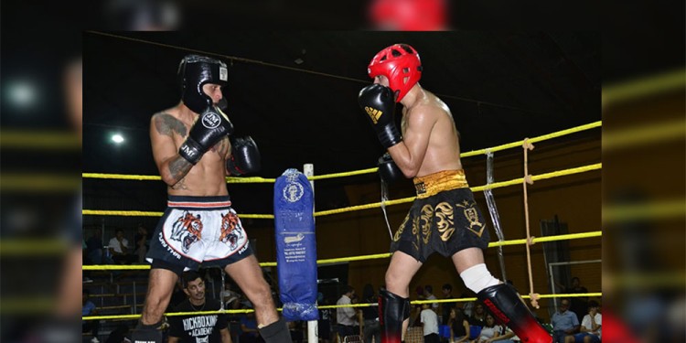 VELADA. Las competencias se realizaron en el Complejo Ian Barney.