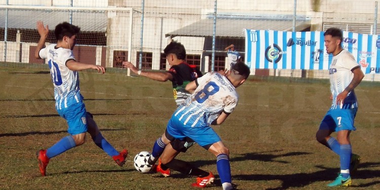 EL INICIO. Los clubes ya conocen cómo se jugará la primera fecha. (Foto gentileza C.Reble).