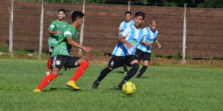 EMOCIONES. El certamen contó con seis juegos durante el fin de semana.