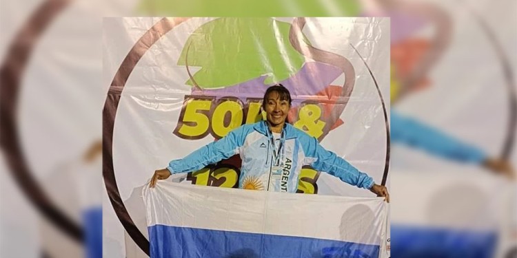 SONRISA A PLENO. Rolón volvió a dejar a Misiones en un podio internacional. (Gentileza: C. Reble)