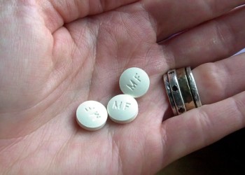 Autorizan la comercialización de otro medicamento que garantiza la IVE