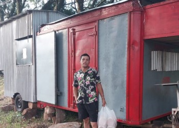 No puede trabajar en su carrito ambulante porque “deja feo al pueblo”