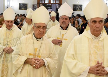 Obispos del NEA rezaron en Posadas por los 10 años de pontificado de Francisco