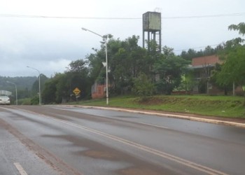 Instalarán reductores de velocidad frente a la Escuela 515 de Colonia Aurora