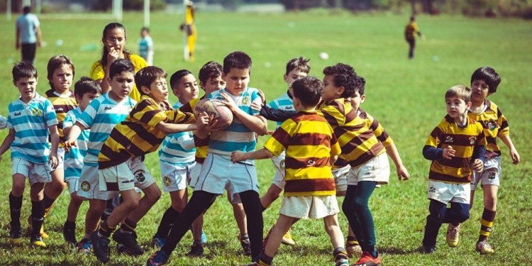 MUCHA ACCIÓN. El rugby será una de las actividades que se llevará adelante en el Tacurú. También habrá fútbol y hockey.