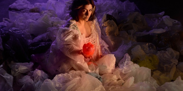 EL ARTE SOLIDARIO QUE GANA ESPACIOS. Esta semana se dará inicio a la cuarta edición de “Mujeres en Red. Arte Solidario” que ofrecerá una variada grilla de actividades protagonizada por artistas independientes.