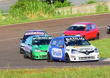 Volvió el rugir de motores al autódromo Rosamonte