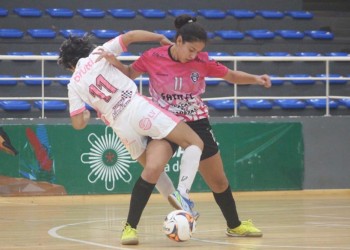 Futsal: Real ganó y se metió en cuartos