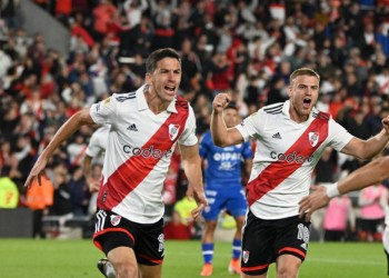 River derrotó a Unión y se afianza como el único líder del torneo