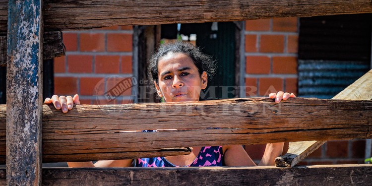 Desde su vivienda en el barrio Santa Cecilia, en la zona sur de Posadas, Zulma Benítez denunció el caso como de “gatillo fácil”.