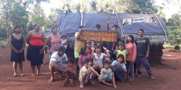 POR LUZ Y AGUA ELECTRICA. La comunidad guaraní de Tacuapí Mirí es una de las tres aldeas de Mado- Delicia que reclama por los dos servicios básicos.