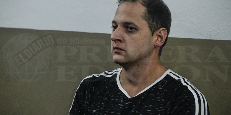 “CHOFER DE AMBULANCIA Y VENDEDOR DE ROPA”. Los oficios que el imputado aseguró fueron sus fuentes de ingresos.