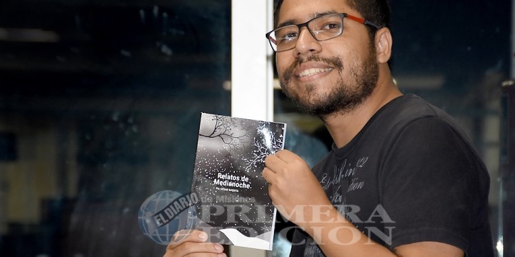 HISTORIAS PARA CONTAR. El docente César Batista presenta su segundo libro “Relatos de Medianoche”.