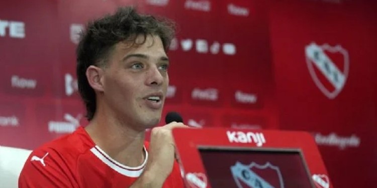 INÉDITO. El influencer Santiago Maratea se puso al frente de una recaudación nunca vista en el país, para ayudar a saldar las deudas de un club como Independiente.