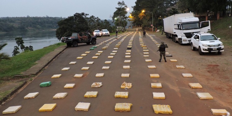 OPERATIVO. El acusado brasilero, al llegar Prefectura, simuló estar atado.