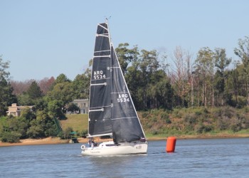 Este domingo finaliza la regata Posadas-Corrientes