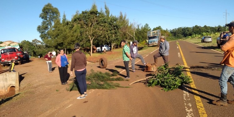 RECLAMOS: el viernes los vecinos cortaron la ruta 101