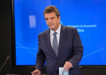 Economía: ¿Está en jaque  el “plan llegar” de  Sergio Massa?