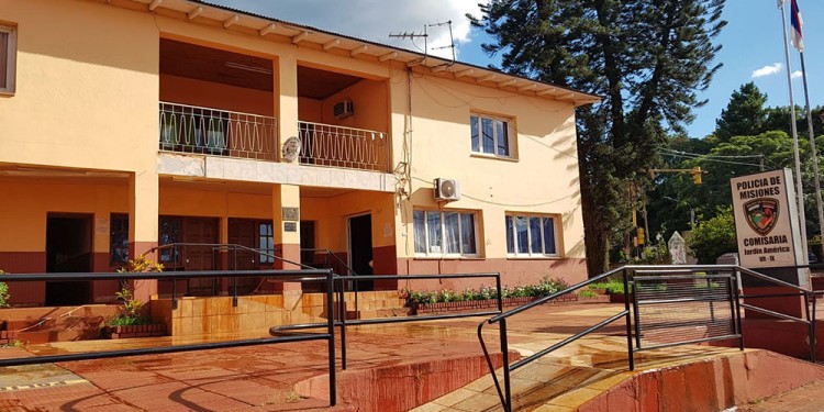 PESQUISA. Personal de la UR-IX lleva la investigación que si bien es aún subrogada, está a cargo del juzgado local.