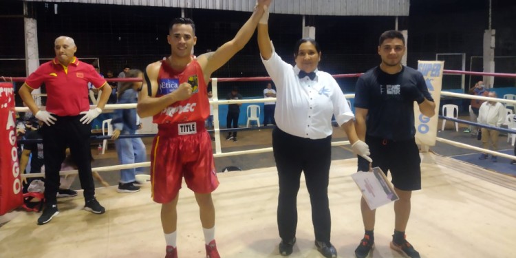 GANADOR. El misionero no decepcionó y se impuso ante sus seguidores. (G. Andino).