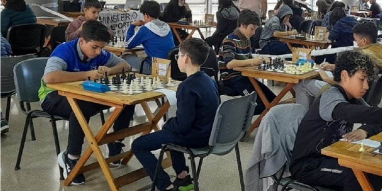 A JUGAR. El semillero misionero se encontrará en San Vicente, el sábado.