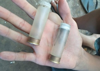 Predio de la EBY volvió a ser tomado y la Policía lo desalojó con balas de goma