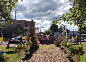 Las familias disfrutaron de las actividades y la decoración de Pascuas en Capioví