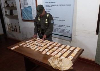 Decomisan cigarrillos y 4 millones de pesos transportados en un camión