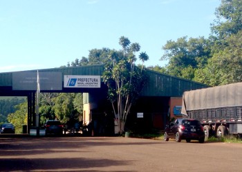 “No van a secuestrar ni tractor, lancha, camioneta ni ningún vecino va a ir preso”