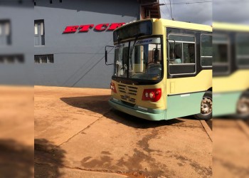 A partir de la medianoche podría haber paro de colectivos en Eldorado