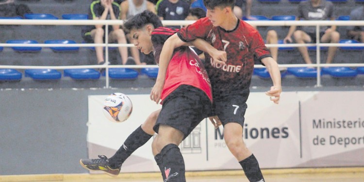 DE A TRES. Toco Madera de Montecarlo venció anoche a Cariocas, por 7-1. (Gentileza Sólo Futsal)