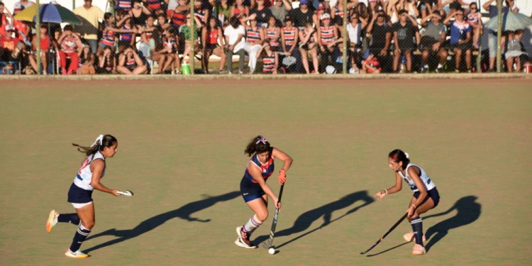 REGRESO A LAS CANCHAS. Los equipos de Primera vuelven a jugar.