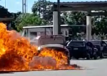 Nuevamente un automóvil se incendió en la cabecera argentina del puente Posadas-Encarnación