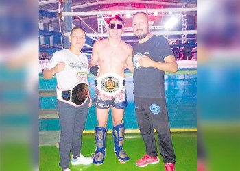 Noche de combates en el CePARD