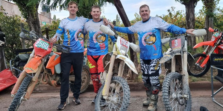 HAY EQUIPO. Los Sartori y Burger, siempre protagonistas a nivel nacional. (Prensa Sartori Motos Racing)