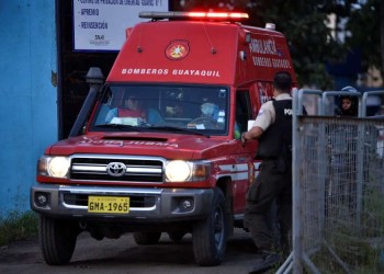 Enfrentamiento entre pandillas dejó al menos 13 muertos en cárcel de Ecuador