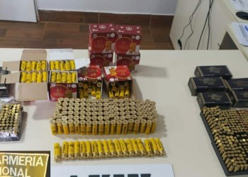 Secuestraron encomiendas con cientos de municiones en Irigoyen