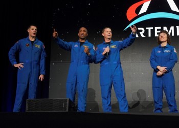 Estos son los astronautas que “visitarán” la Luna 50 años después